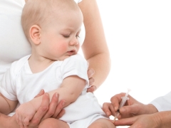 التطعيم للأطفال ضد التهاب الكبد A