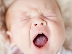 Thrush in the mouth in newborns and infants