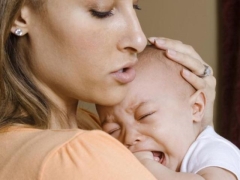 Why do babies have colic and how to get rid of them?