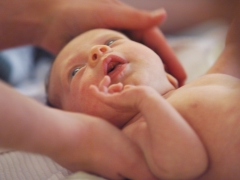 Combien de jours une jaunisse survient-elle habituellement chez les nouveau-nés?