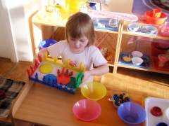 Montessori yöntemiyle ilgili dersleri kendi elinizle nasıl yapabilirsiniz?
