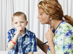 Rawatan batuk kering dalam ubat rakyat kanak-kanak