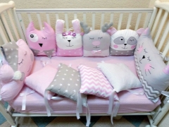 سرير في سرير للأطفال الرضع