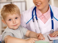 Lymfadenitis bij kinderen: de symptomen en de behandeling van een kind met een ontsteking van de lymfeklieren