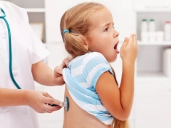 Symtom och behandling av äkta croup hos barn