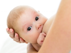 नवजात शिशुओं और शिशुओं में स्टैफ संक्रमण