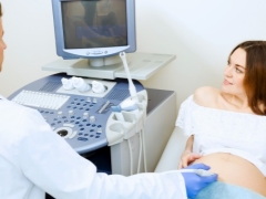 Hur ofta och vid vilken tidpunkt gör ultraljud under graviditeten?