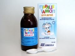 Suspensyon Paracetamol para sa mga bata: mga tagubilin para sa paggamit