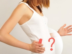 Vad är tecken på graviditet före menstruationstiden?