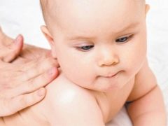 Bebek masajı: performans türleri ve teknikleri