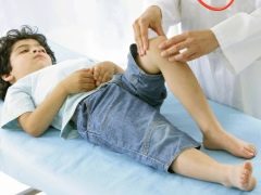 심리학의 측면에서 어린이와 성인의 무릎 문제