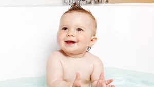 Aşılamadan sonra bebeği banyo edebilir miyim?