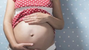 Orsaker och effekter av måttlig polyhydramnage under graviditeten