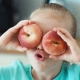 Vid vilken ålder kan persikor ges till barn?