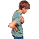 Apa yang perlu saya lakukan jika anak saya mengalami sakit belakang dan apa yang menyebabkan rasa sakit?