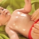 Cách khử trùng dầu cho trẻ sơ sinh?