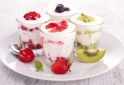 Yoghurt med frukt