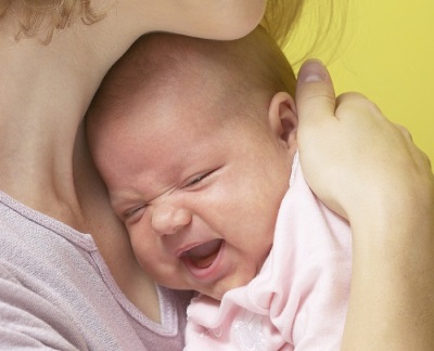 Novorodenca škytavka po kŕmení
