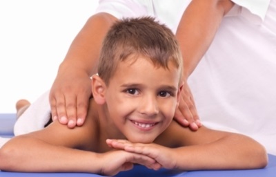 Rioleringsmassage voor kinderen bij hoesten - instructie